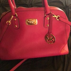 Only used once have other pink bags